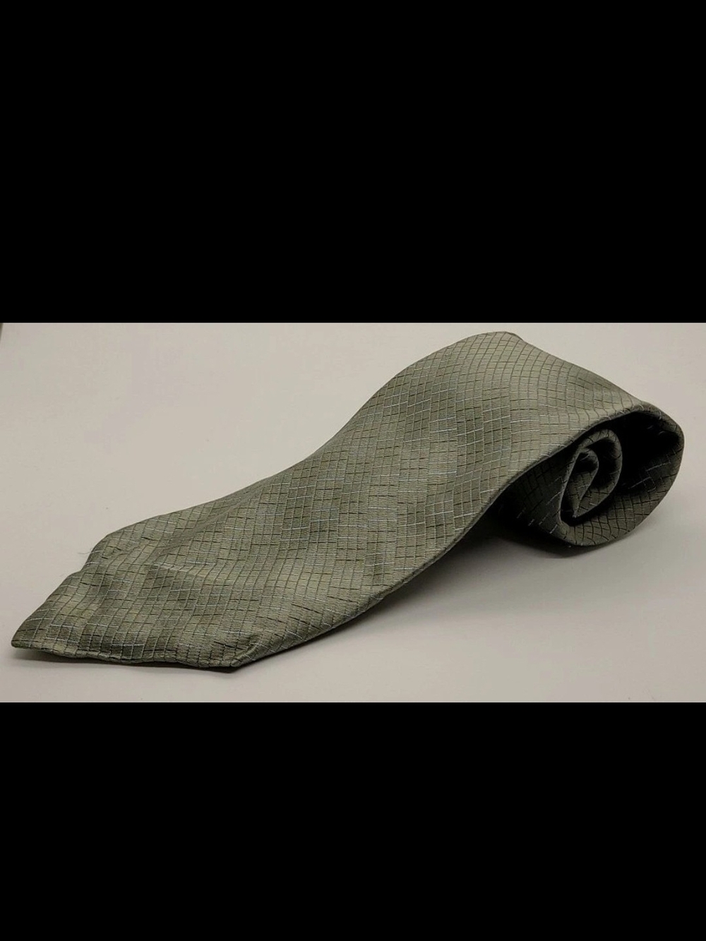 Men's Olive Green Patterned Silk TieMens J. Ferrar Neck Tie 58” x 4” 10